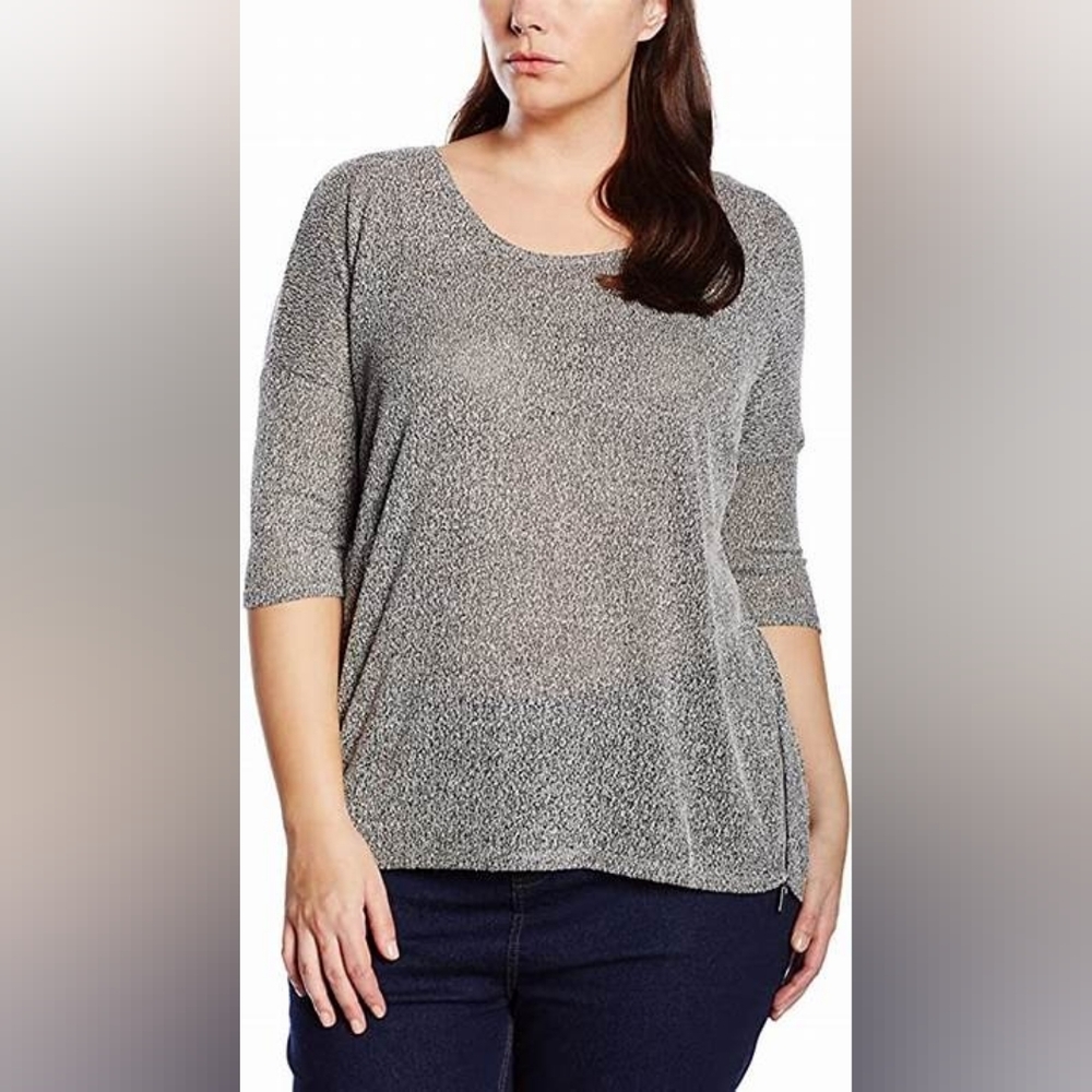NWT, New Look Plus-Size Zip Hem Mini Boucle Top